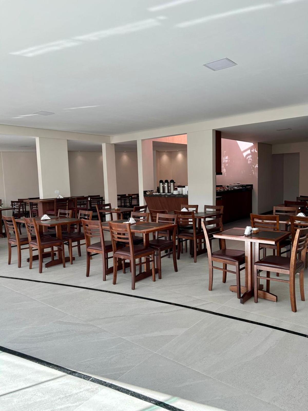 Hotel Alji إنداياتوبا المظهر الخارجي الصورة